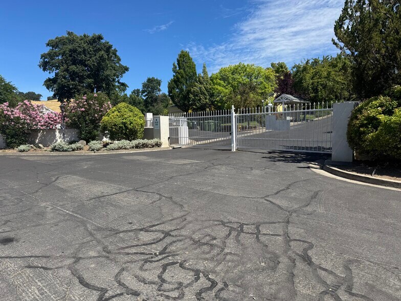 Entrance to the gated community - 102 Marina Dr N