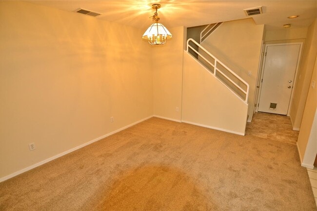 Building Photo - 6909 Rodling Dr