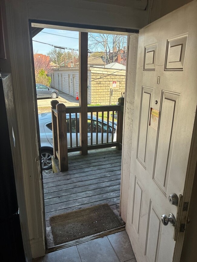 Building Photo - 319