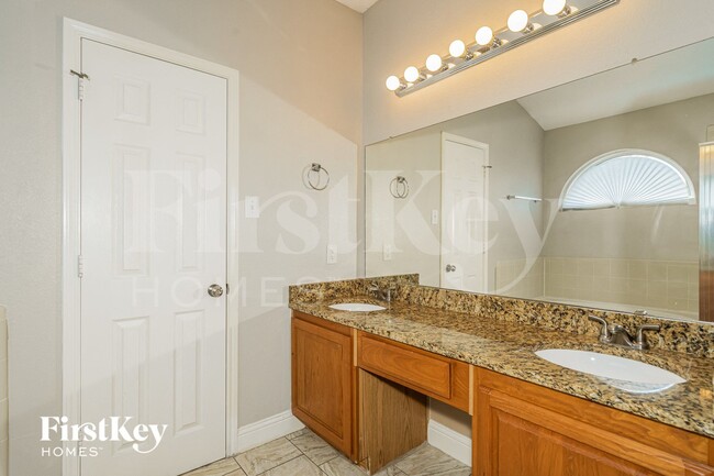 Building Photo - 1208 Indian Trail Rd