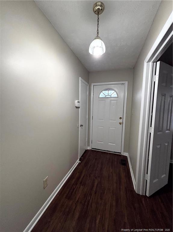 Building Photo - 1502 Diplomat Dr