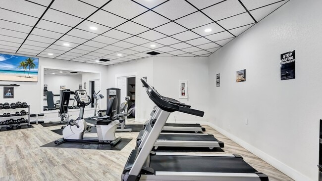 Building Photo - 2255 Lindell Blvd