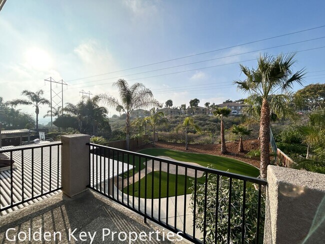 Building Photo - Beautiful Executive home located in the Ravinia community in Calavera Hills!