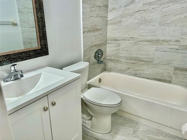 Building Photo - 3370 Beau Rivage Dr