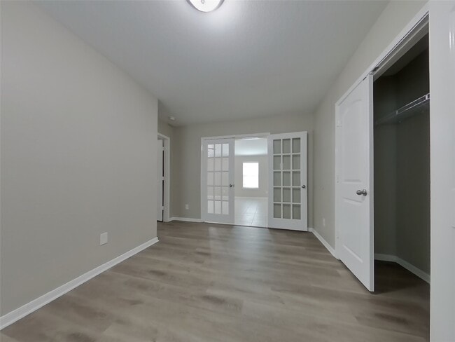 Building Photo - 424 Palomino Stand Dr