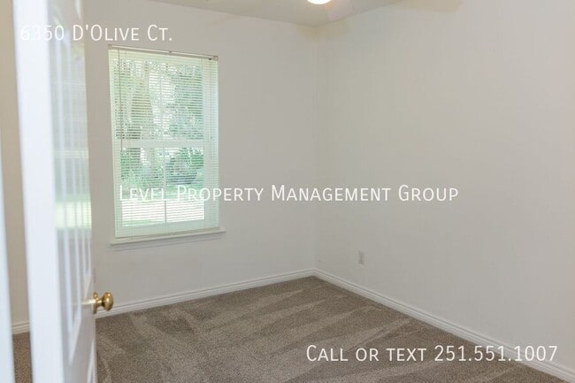 Building Photo - 6350 D'Olive Ct