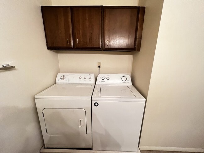 Building Photo - 1850 N 840 W