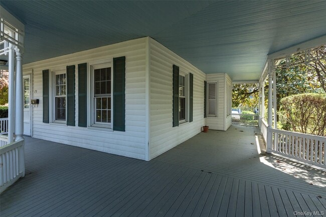 Building Photo - 75 12th Ave