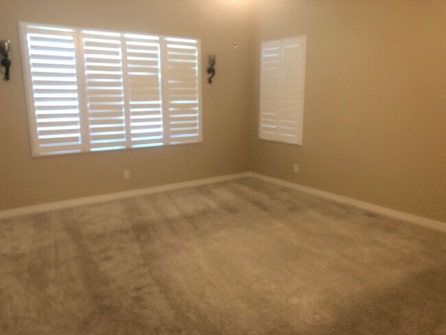 Building Photo - 4 Bedroom home in Queen Creek with Pool