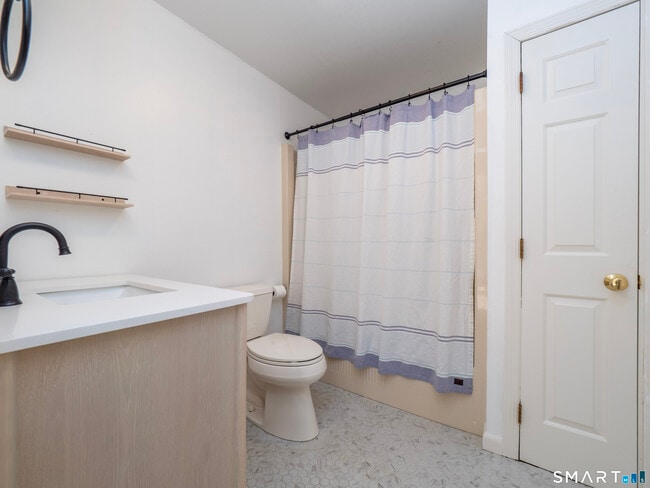 Building Photo - 38 Gregory Blvd