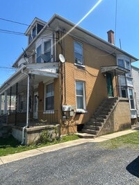 Building Photo - 7 Hummel Ave