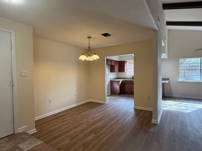 Building Photo - Northwood Village Corner Lot