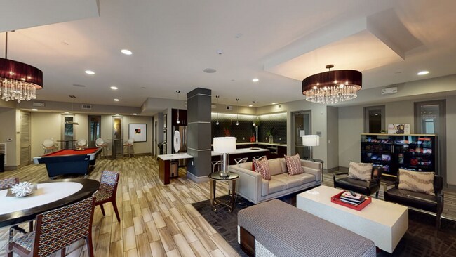 Building Photo - 1520 Fannin St