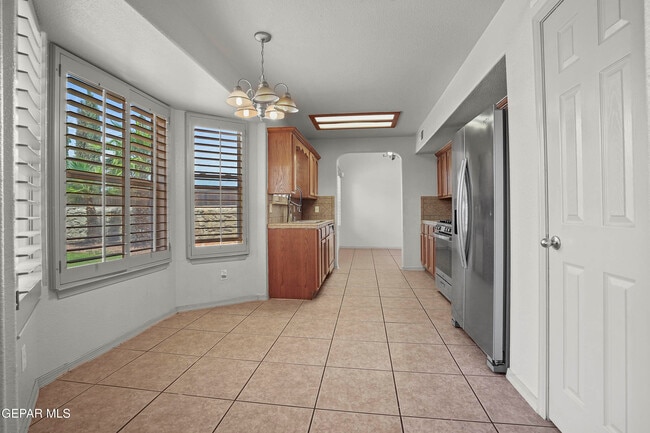 Building Photo - 3653 Tierra Inca Dr