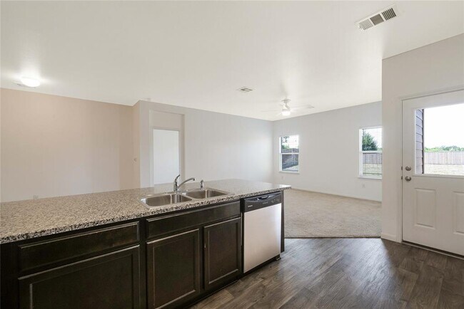 Building Photo - 6312 Diamondleaf Bend