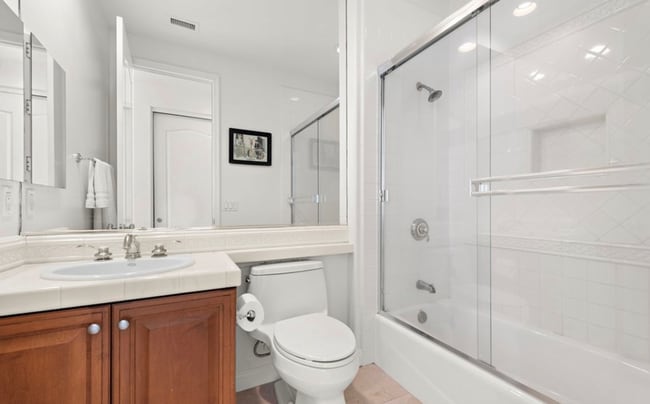 Building Photo - 21 Via Palladio