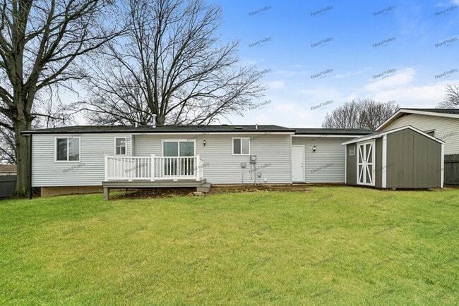 Building Photo - 12000 Kingshead Dr