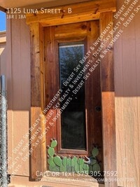 Building Photo - 1125 Luna St