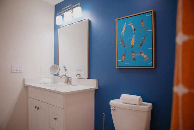 Building Photo - 1608 80th St NW