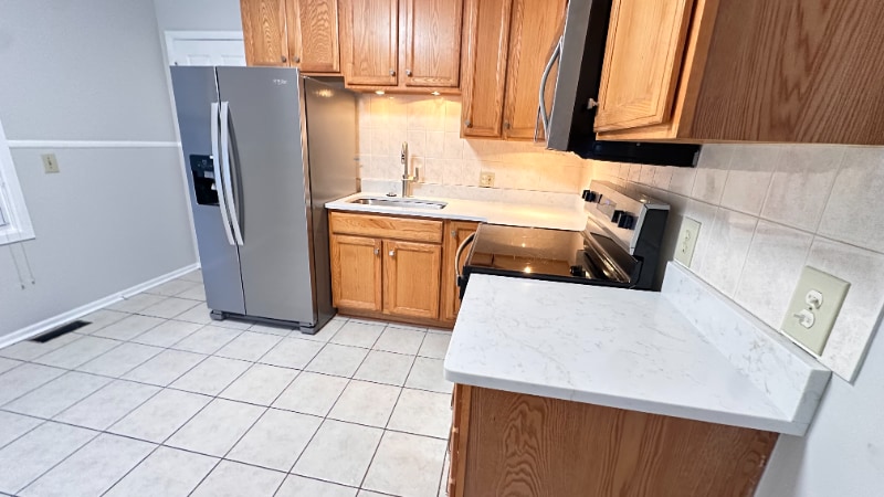 Building Photo - 241 Boston St