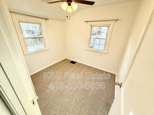 Building Photo - 2125 Wesley St