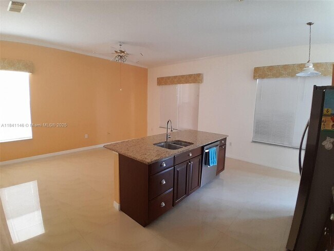 Building Photo - 15942 SW 146th Terrace