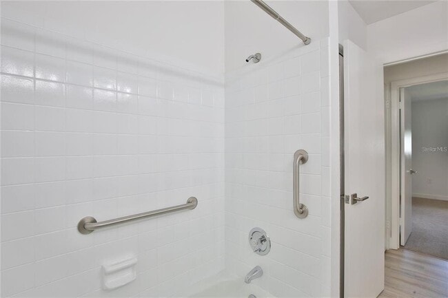 Building Photo - 2834 Hardee Dr