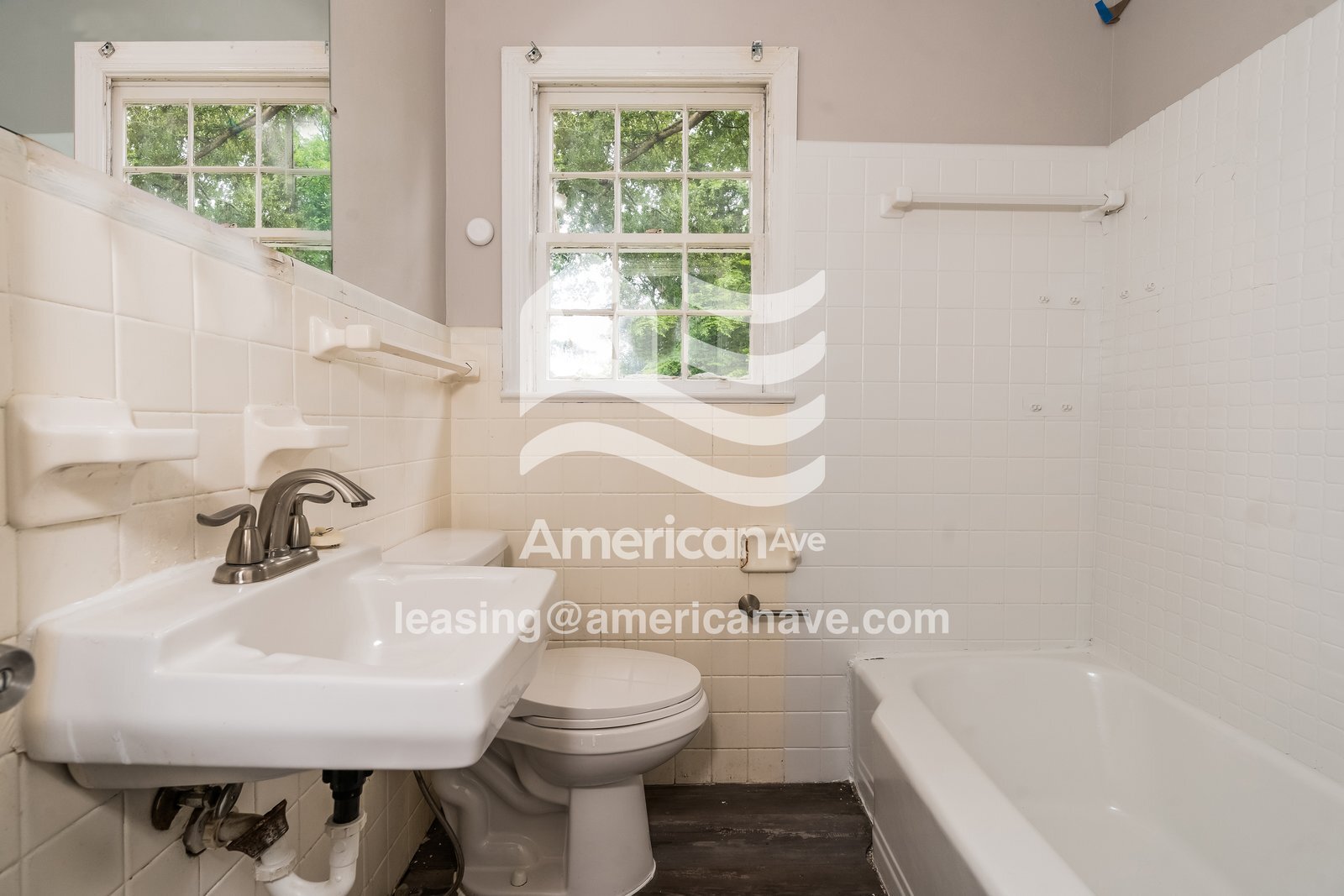 Building Photo - 192 Parkwood Ave