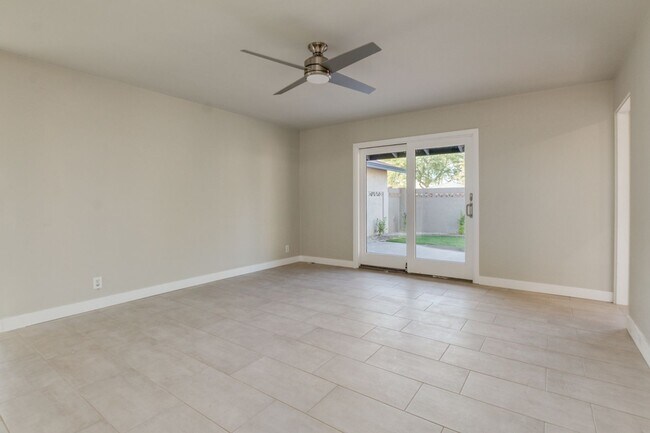 Building Photo - 4 Bedroom, 3 Baths, includes 2 Master Suites Just 1-Mile from ASU