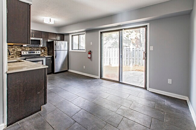 Building Photo - 54 Georgetown Rd