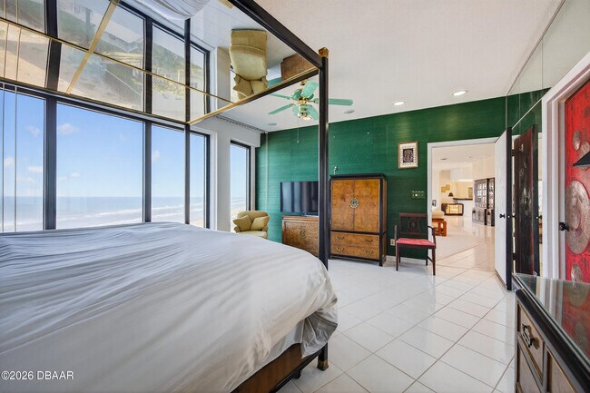 Building Photo - 915 Ocean Shore Blvd