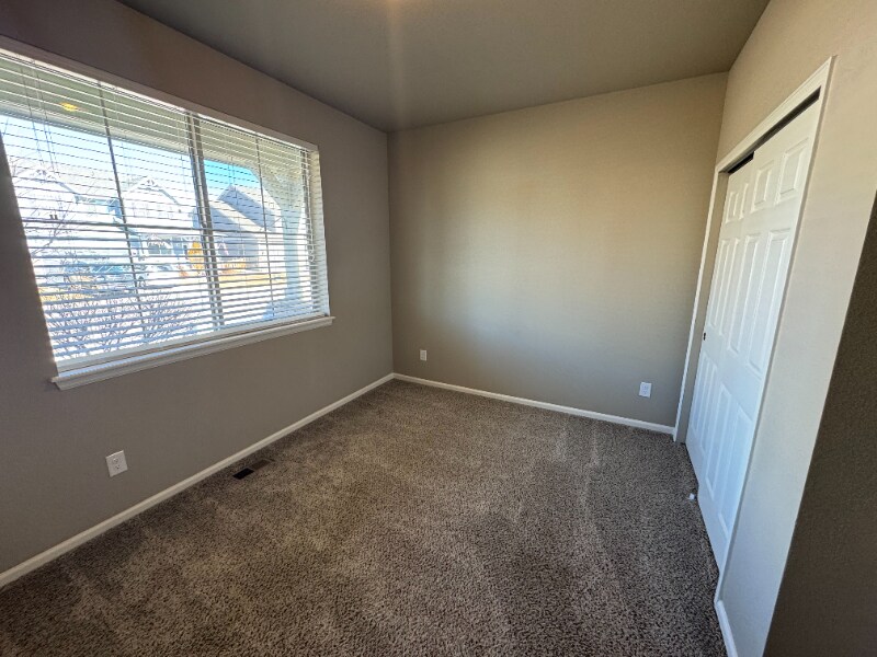 Building Photo - 6559 Tombstone Ridge Rd