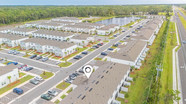 Building Photo - 243 Sage Br St