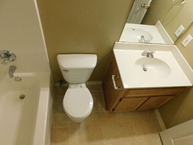 Building Photo - 1712 Ute Trail