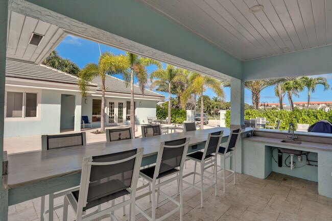 Building Photo - 205 Mainsail Cir