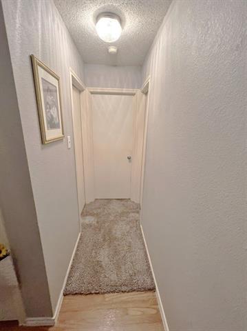 Building Photo - 1616 Logan Dr