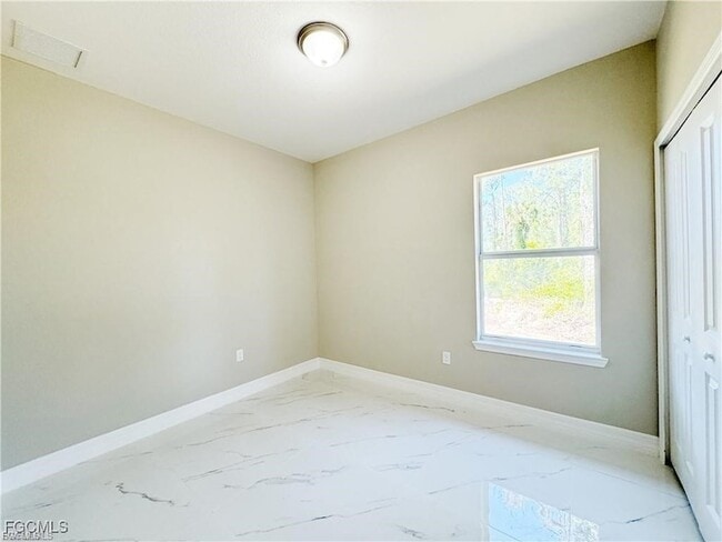 Building Photo - 313 Hermosa Ave