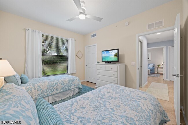Building Photo - 9844 Venezia Cir