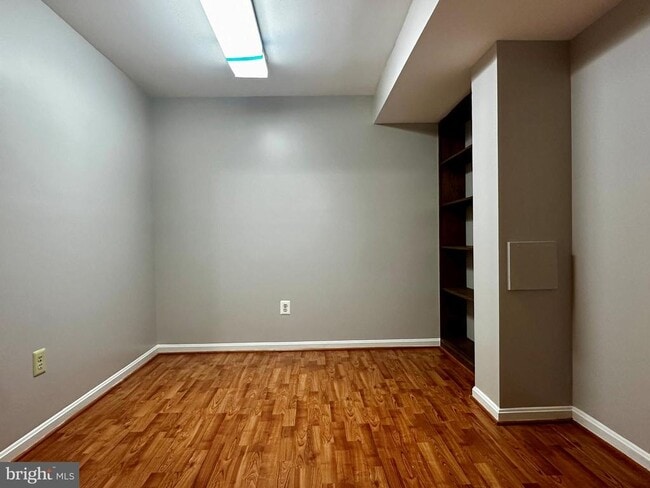 Building Photo - 6504 Brookleigh Way