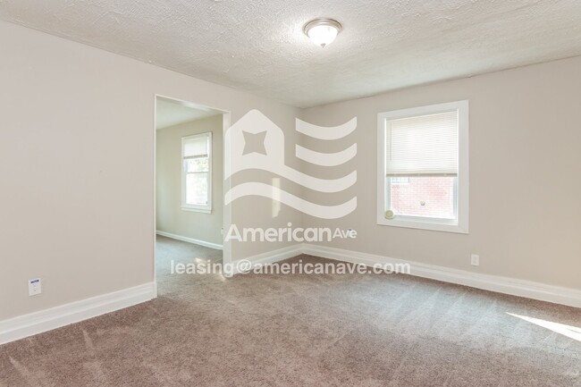 Building Photo - 1238 Briarwood Ave