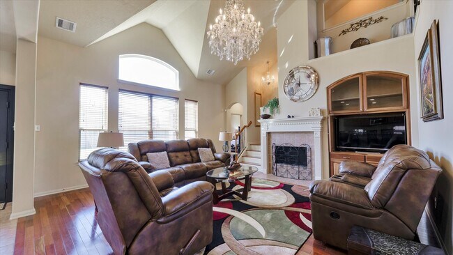 Building Photo - 17915 Quiet Loch Ln