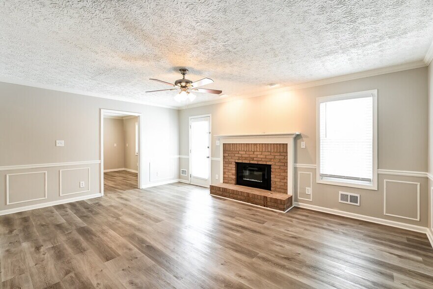 Building Photo - 756 Pennybrook Ln