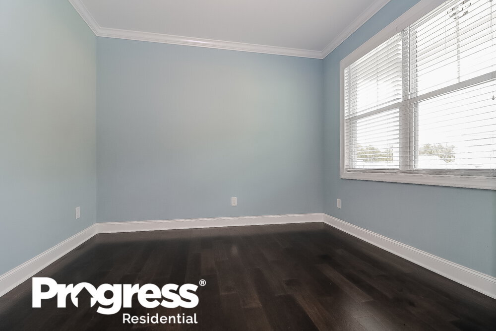 Building Photo - 190 Grey Hawk Dr