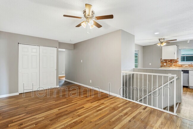 Building Photo - 11866 Colby Chase Rd