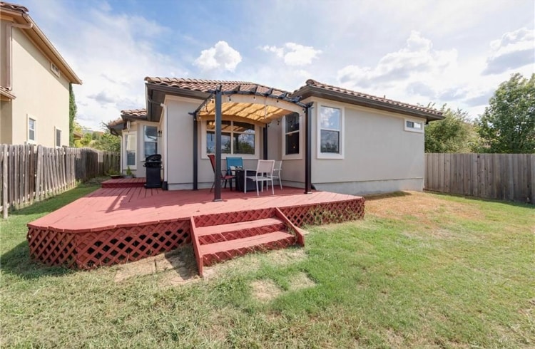 Building Photo - 5532 Toscana Ave