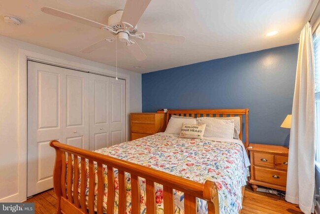 Building Photo - 216 W Lafayette St