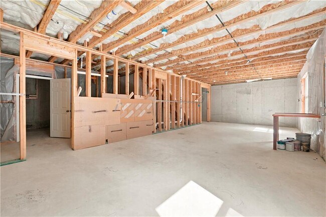 Building Photo - 157 Lost Creek Blvd