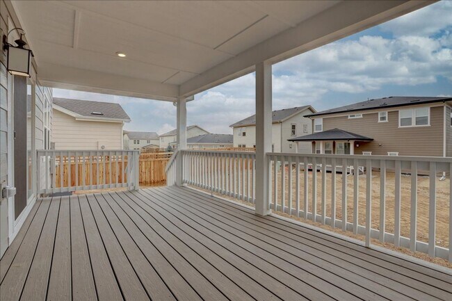 Building Photo - Available for move-in on 05/15/26- 3bed/2.5bath in Aurora!