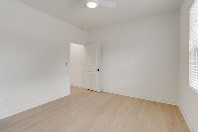 Building Photo - 1410 Barnwell St
