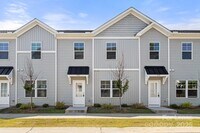 Building Photo - 117 Dogwood Vlg Trl